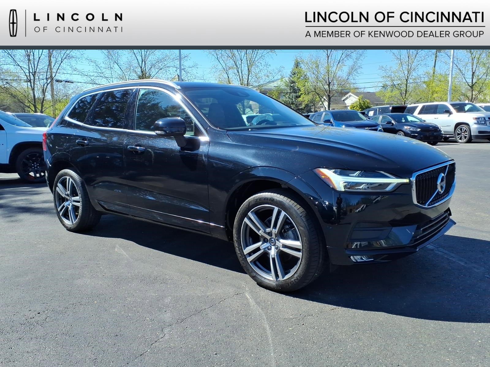 Used 2019 Volvo XC60 T5 Momentum w/ Protection Package Premier image 1
