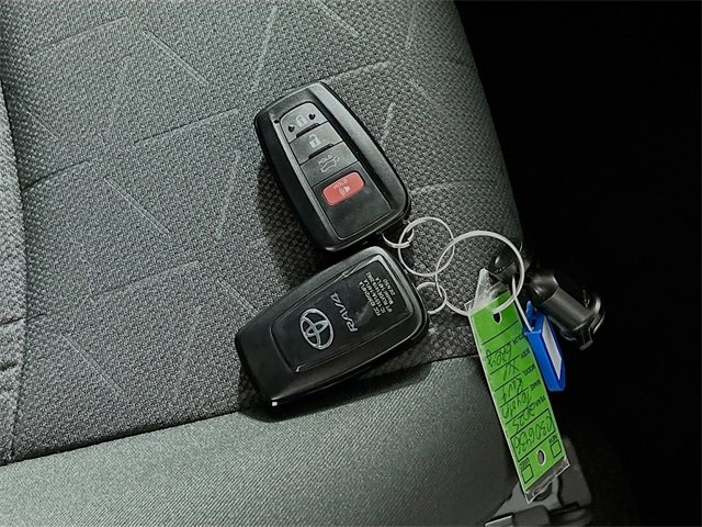 New 2025 Toyota RAV4 XLE image 33