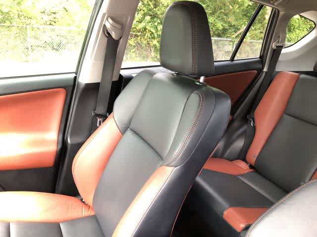 Used 2015 Toyota RAV4 Limited w/ Technology Package AWD/4WD image 13