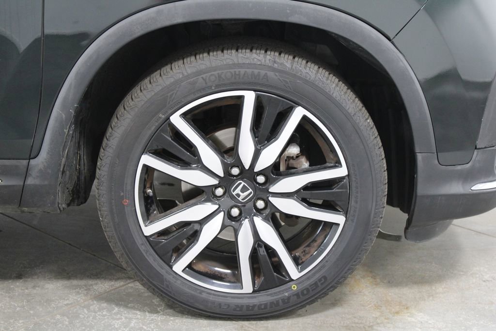 Used 2019 Honda Pilot Elite image 12