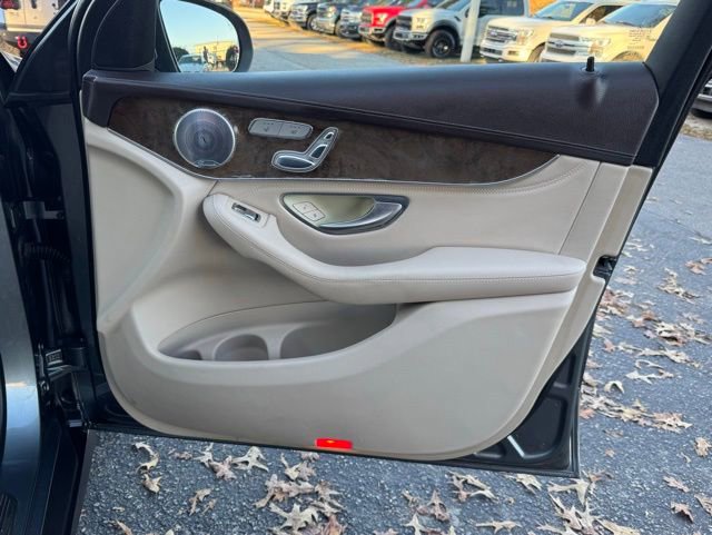 Used 2016 Mercedes-Benz GLC 300 image 8