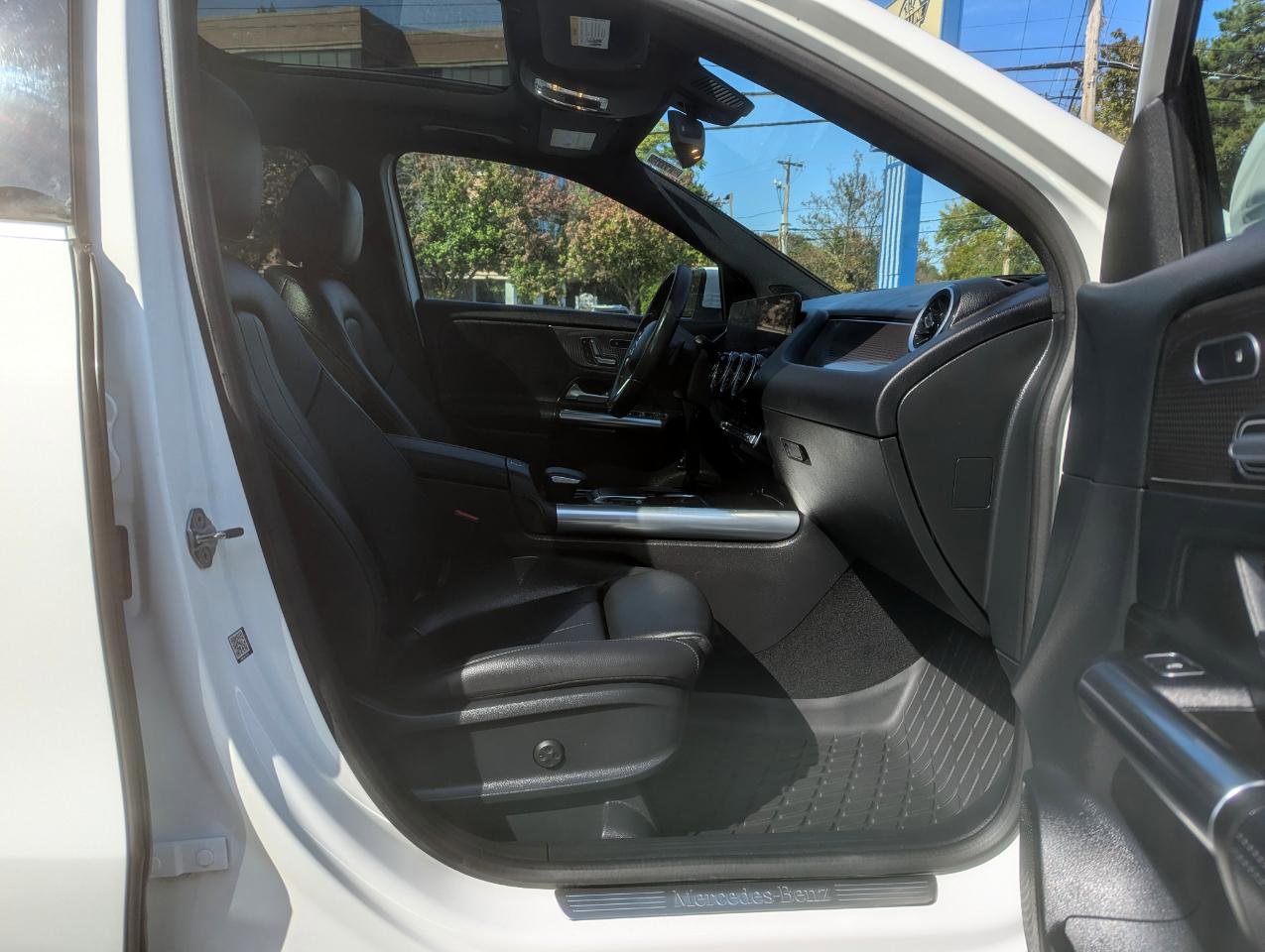 Used 2021 Mercedes-Benz GLA 250 4MATIC image 31