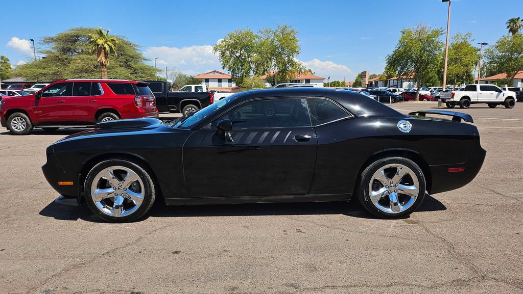 Used 2013 Dodge Challenger R/T Plus RWD image 7