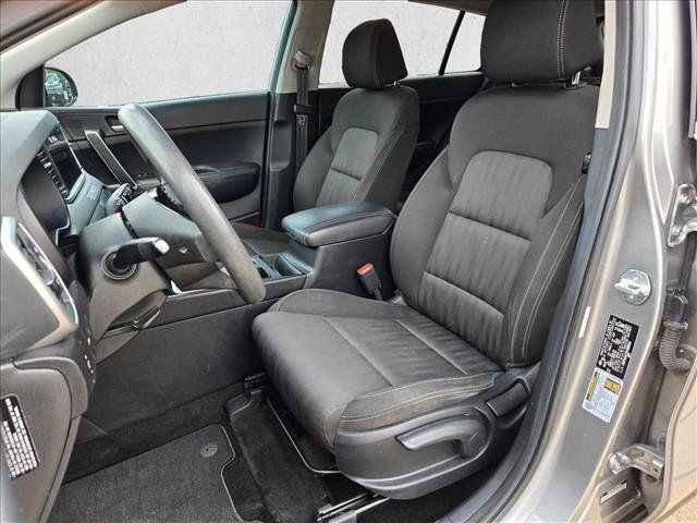 Used 2021 Kia Sportage LX image 15