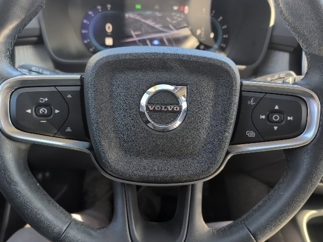 Used 2023 Volvo XC40 B5 Plus w/ Protection Package Premier image 6