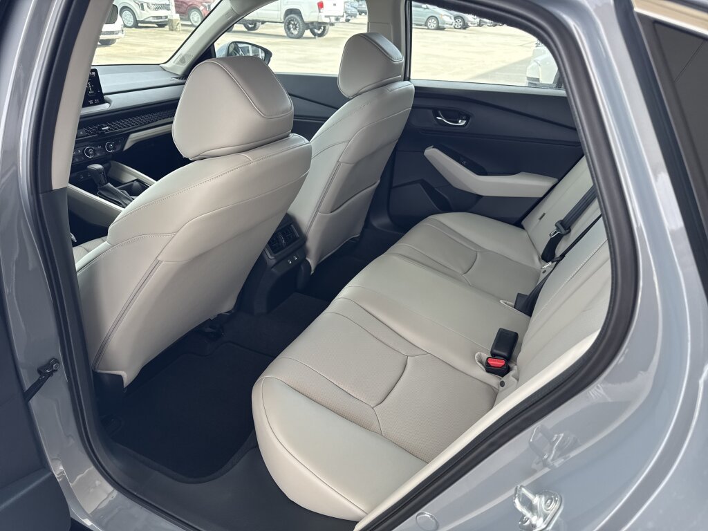 New 2026 Honda Accord EX-L image 9
