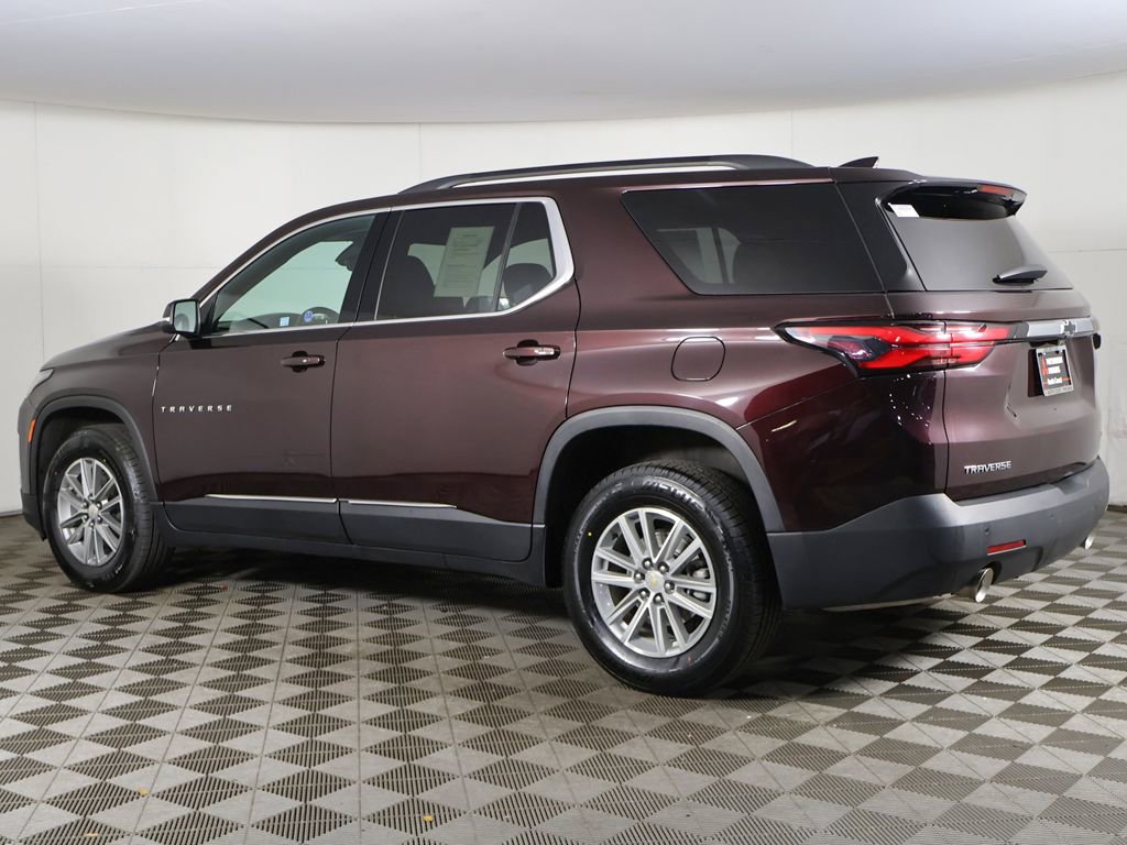 Used 2022 Chevrolet Traverse LT FWD image 9