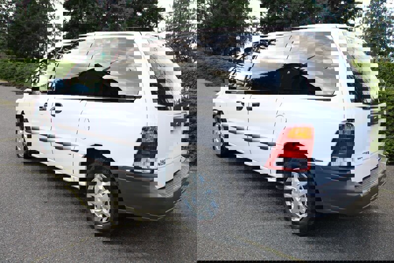 Used 2000 Ford Windstar Base 84K MILES image 4