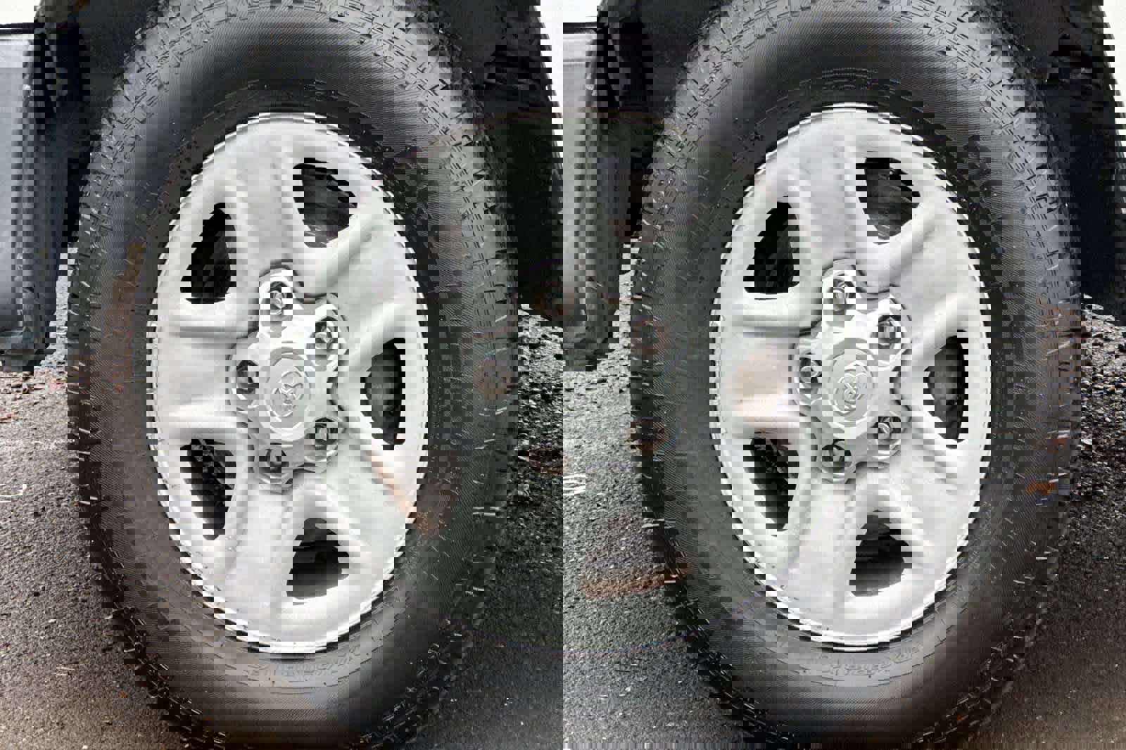 Used 2016 Toyota Tundra SR w/ Tow Package image 24