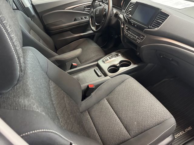 Used 2023 Honda Ridgeline Sport image 9