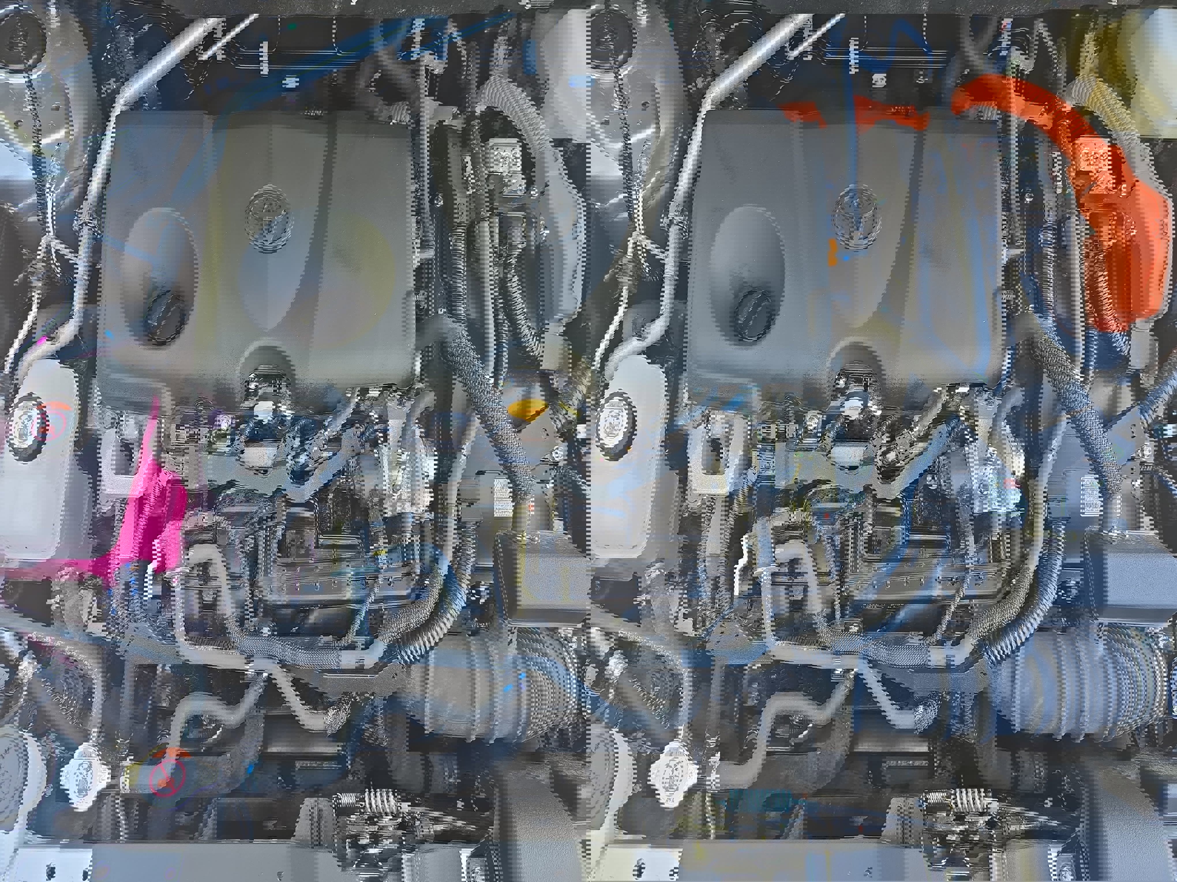 Used 2023 Toyota RAV4 XSE AWD/4WD image 25