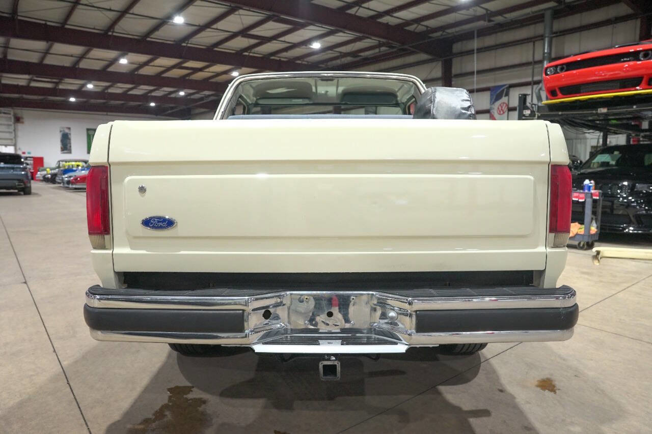 Used 1990 Ford Bronco image 7