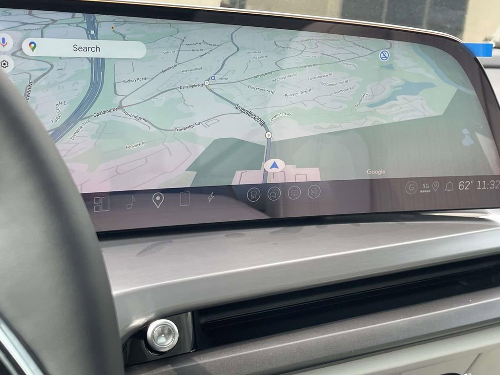 New 2026 Cadillac Vistiq Sport image 28