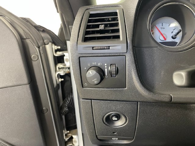 Used 2009 Dodge Challenger SRT8 w/ SRT Option Group II RWD image 11