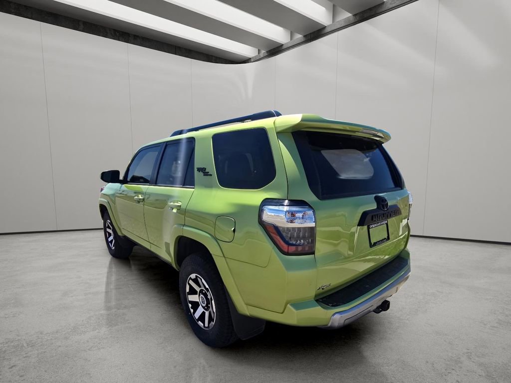 Used 2023 Toyota 4Runner TRD Off-Road Premium w/ Moonroof Package AWD/4WD image 4