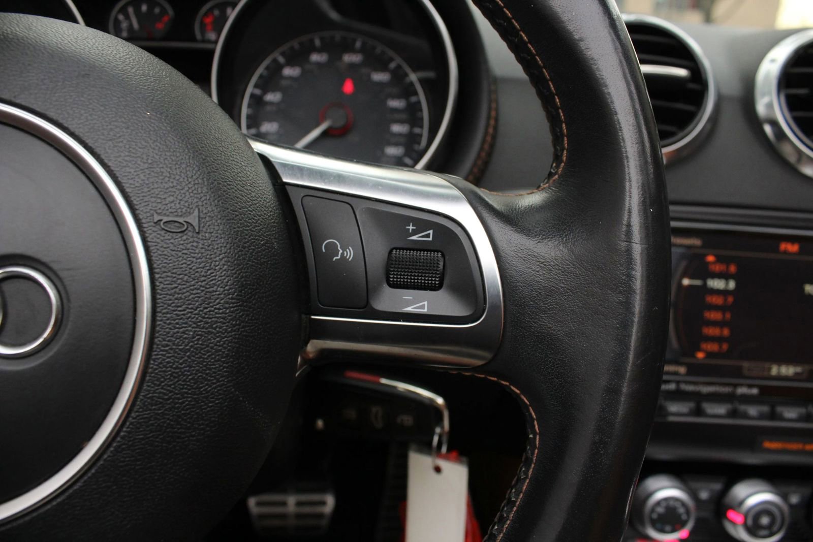 Used 2013 Audi TTS 2.0T Prestige image 23