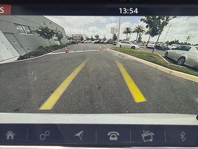 Used 2020 Land Rover Discovery Sport S image 7