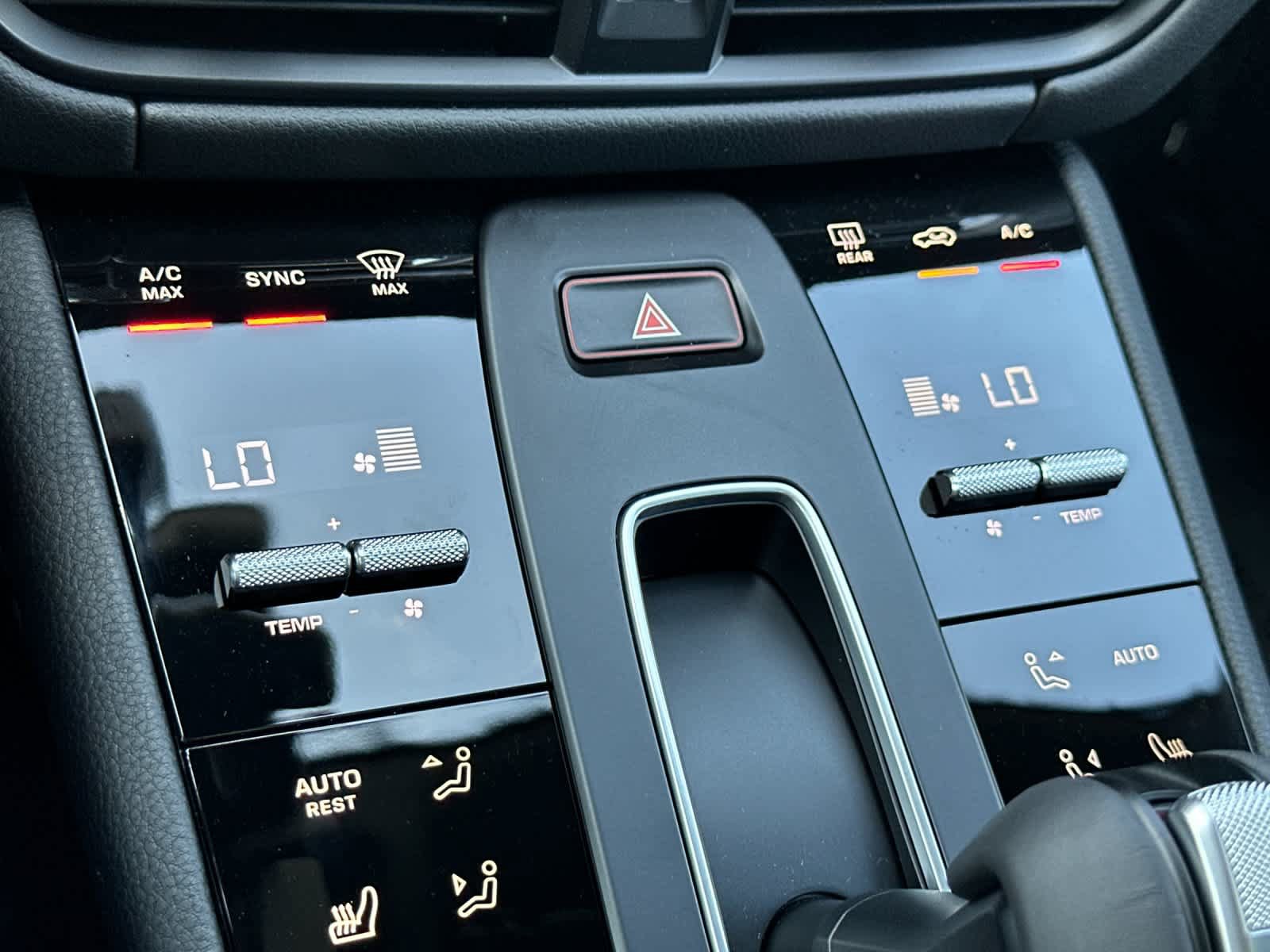 New 2026 Porsche Macan AWD/4WD image 23