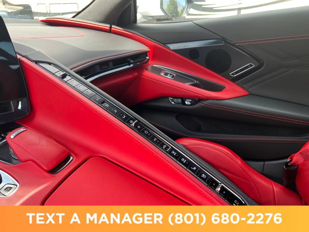 Used 2025 Chevrolet Corvette E-Ray w/ Stealth Interior Trim Package AWD/4WD image 15