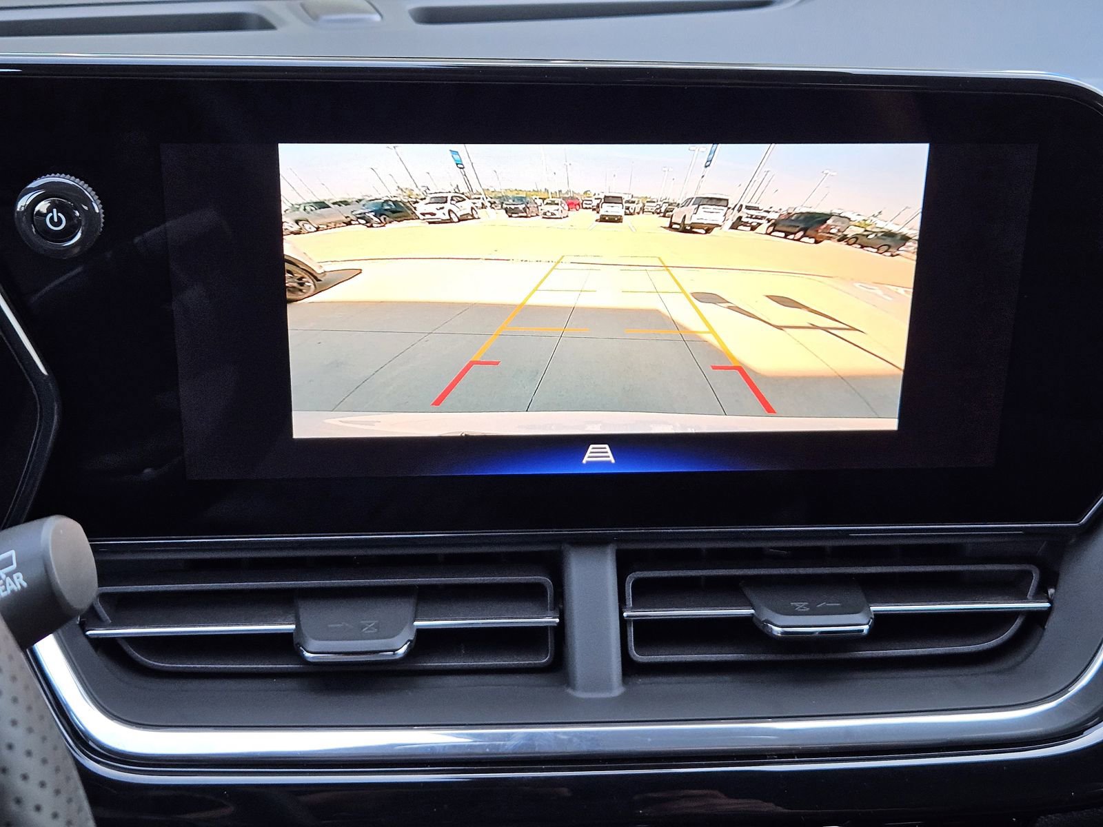 New 2026 Chevrolet Trax RS w/ Sunroof Package image 21