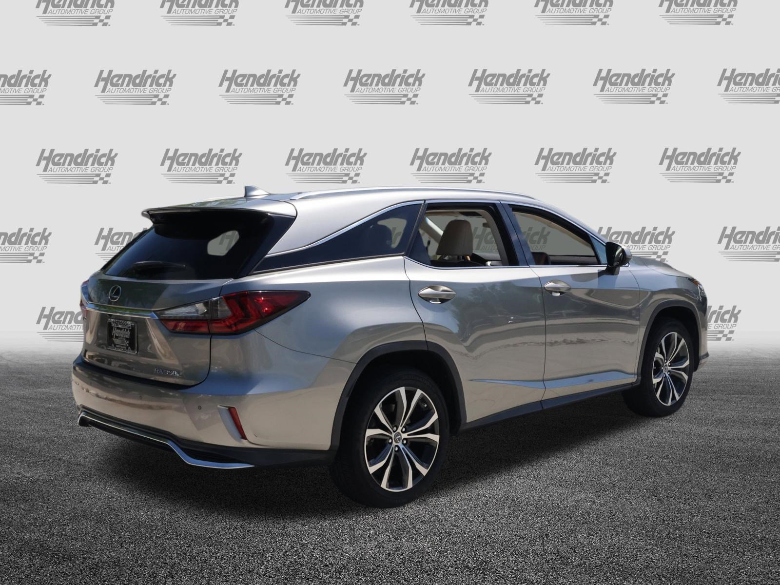 Used 2018 Lexus RX 350L FWD image 9