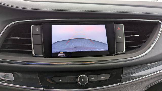 Used 2021 Buick Enclave Essence w/ Sport Touring Edition FWD image 30
