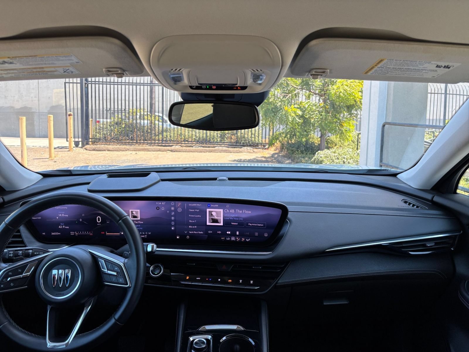 Used 2024 Buick Envision Preferred AWD/4WD image 33