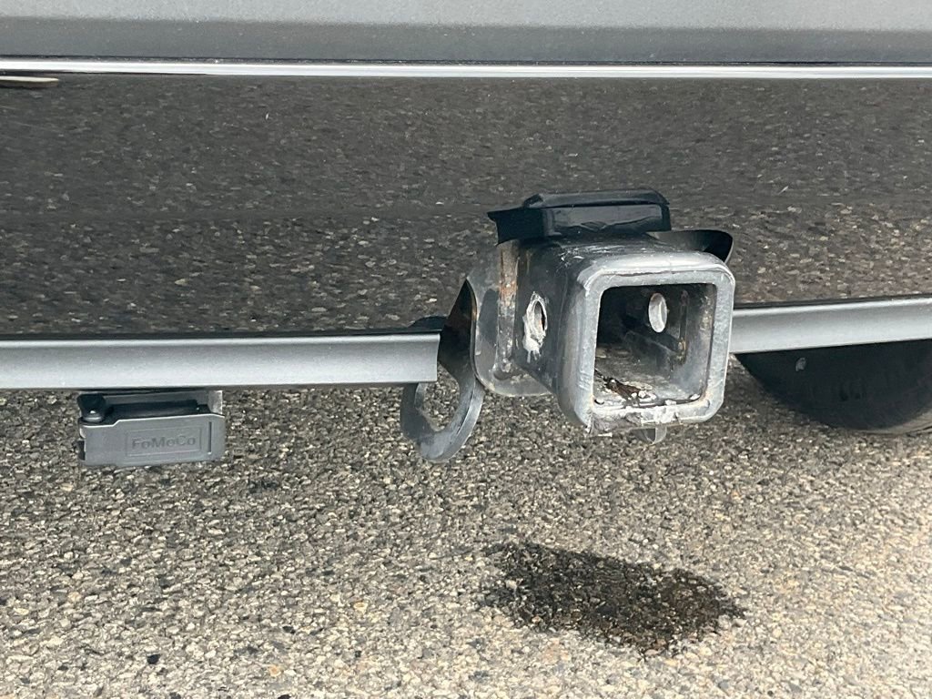 Certified 2022 Ford Escape SEL w/ SEL Stealth AWD Package image 22