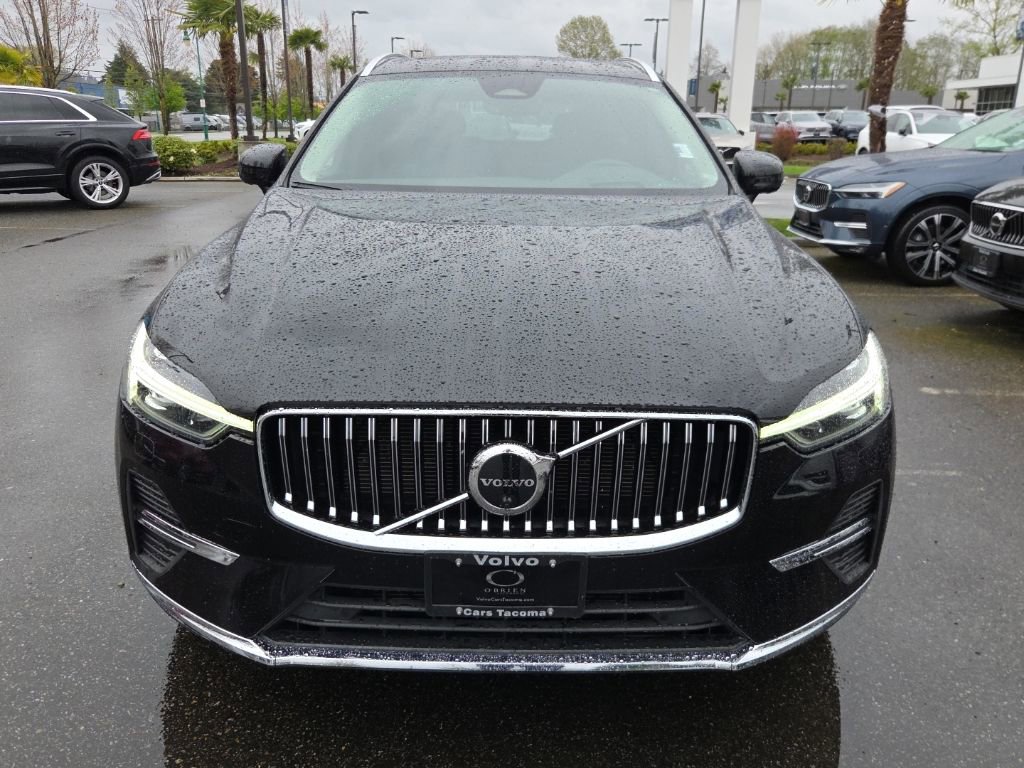 Certified 2023 Volvo XC60 B5 Ultimate w/ Climate Package image 11