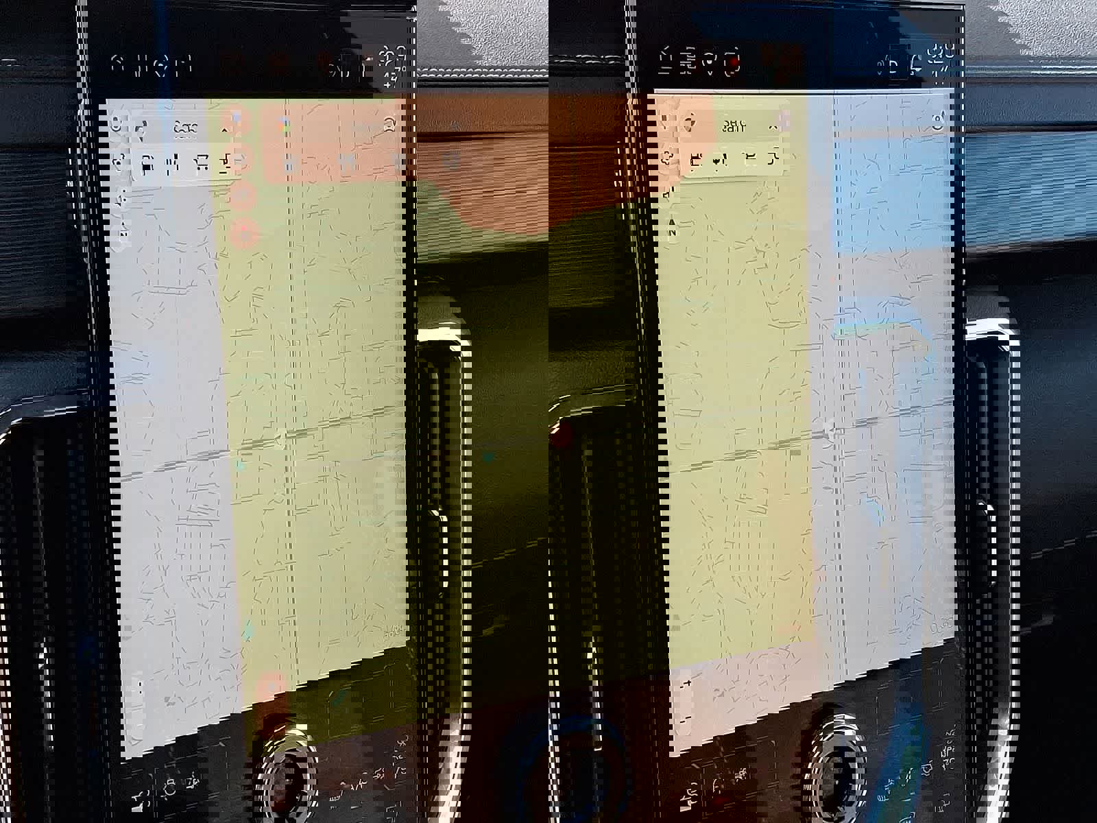 Used 2025 GMC Acadia Elevation image 20