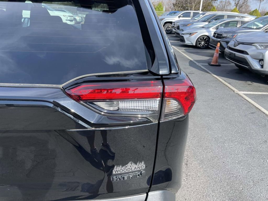 Used 2024 Toyota RAV4 AWD Hybrid image 17
