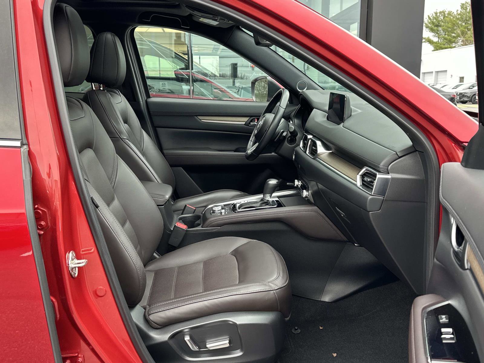 Certified 2020 MAZDA CX-5 Signature image 13