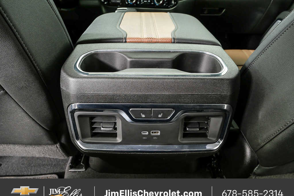 Used 2024 Chevrolet Silverado 1500 High Country w/ Technology Package AWD/4WD image 19