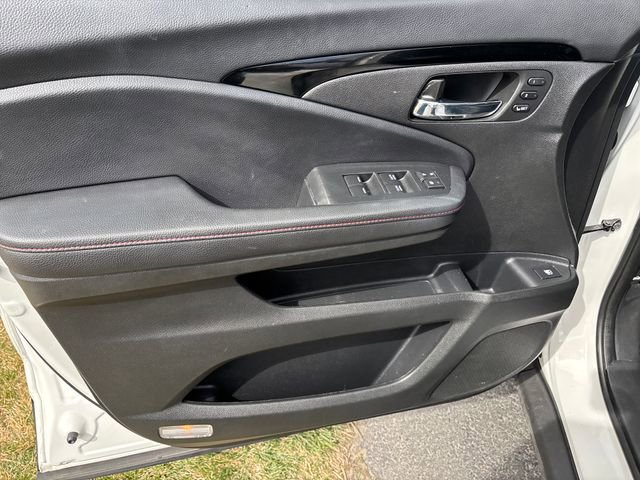 Used 2024 Honda Ridgeline Black Edition image 10