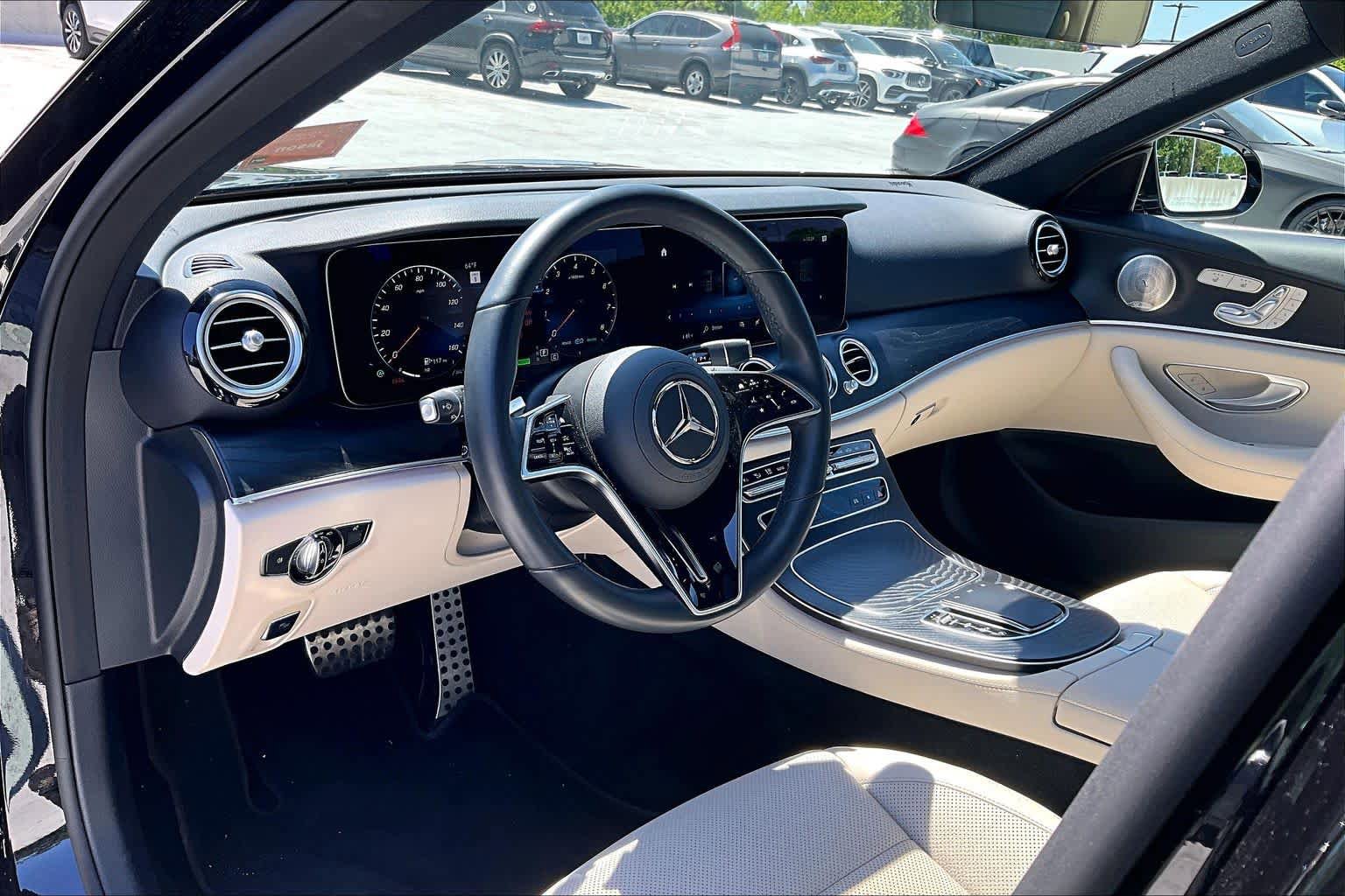 Used 2023 Mercedes-Benz E 450 4MATIC All-Terrain Wagon w/ Premium Package image 18