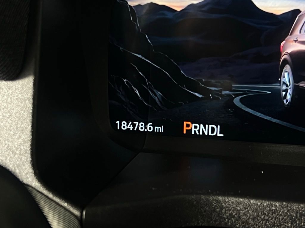 Used 2025 Ford Explorer Active image 18