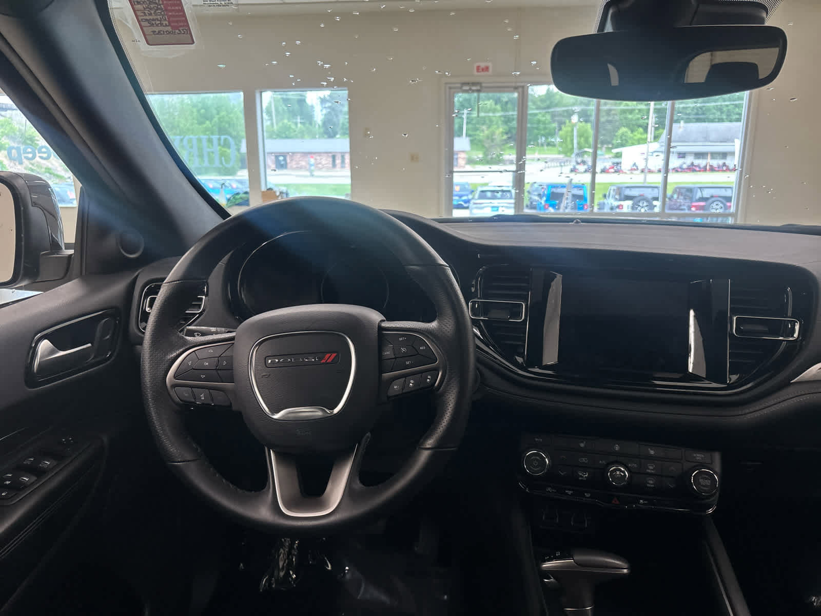 Used 2024 Dodge Durango SXT w/ SXT Blacktop Group AWD/4WD image 24
