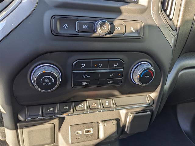 Used 2022 Chevrolet Silverado 1500 Custom AWD/4WD image 22
