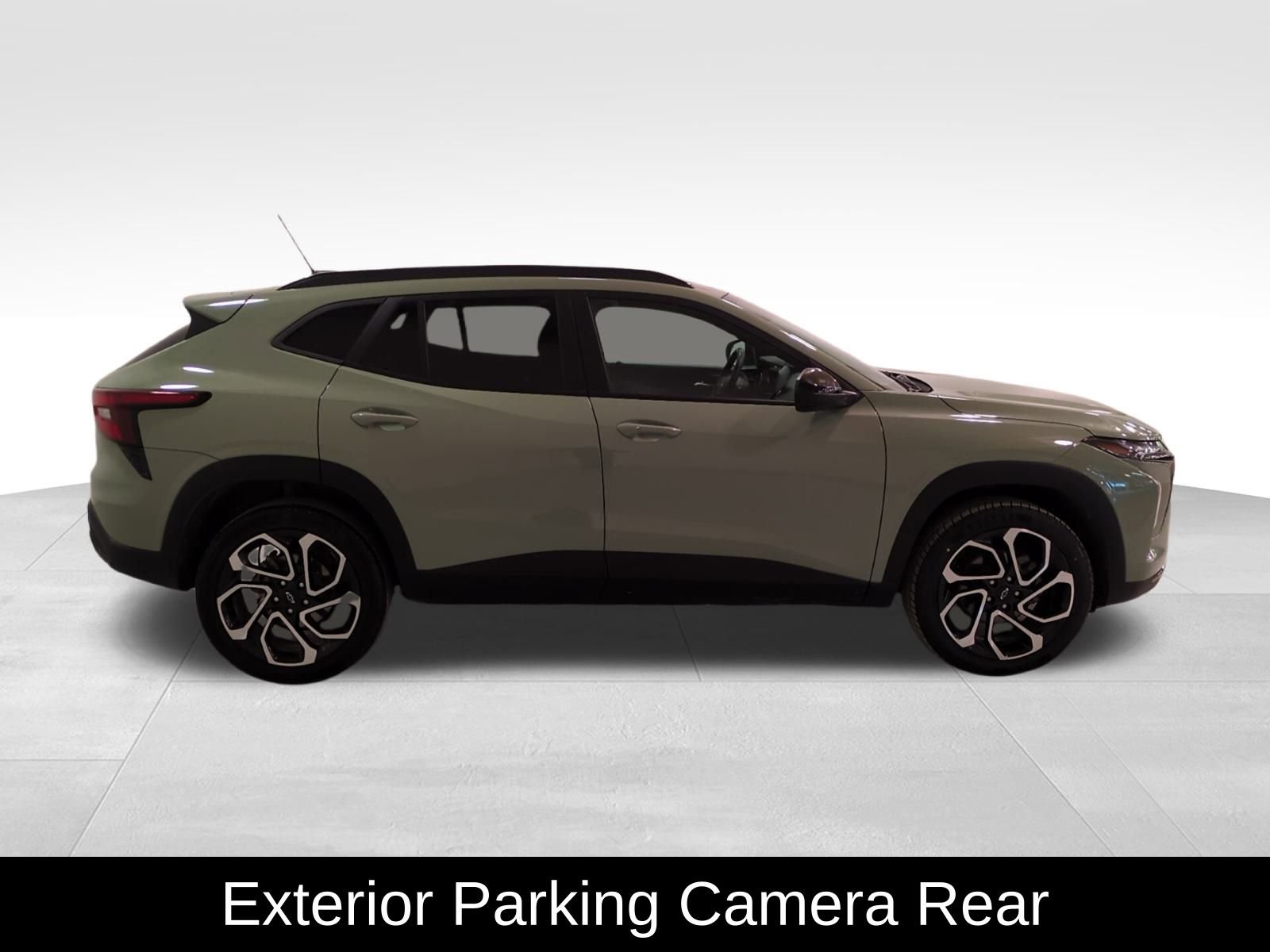 Used 2024 Chevrolet Trax RS w/ Driver Confidence Package image 3