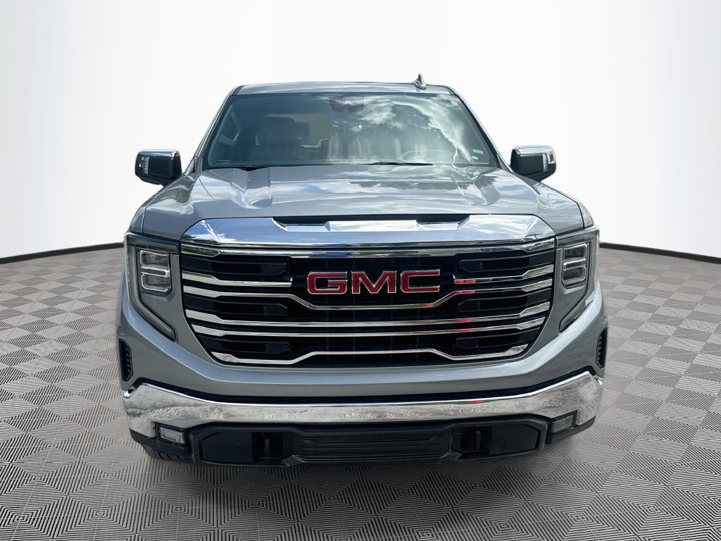 Used 2025 GMC Sierra 1500 SLT RWD image 2
