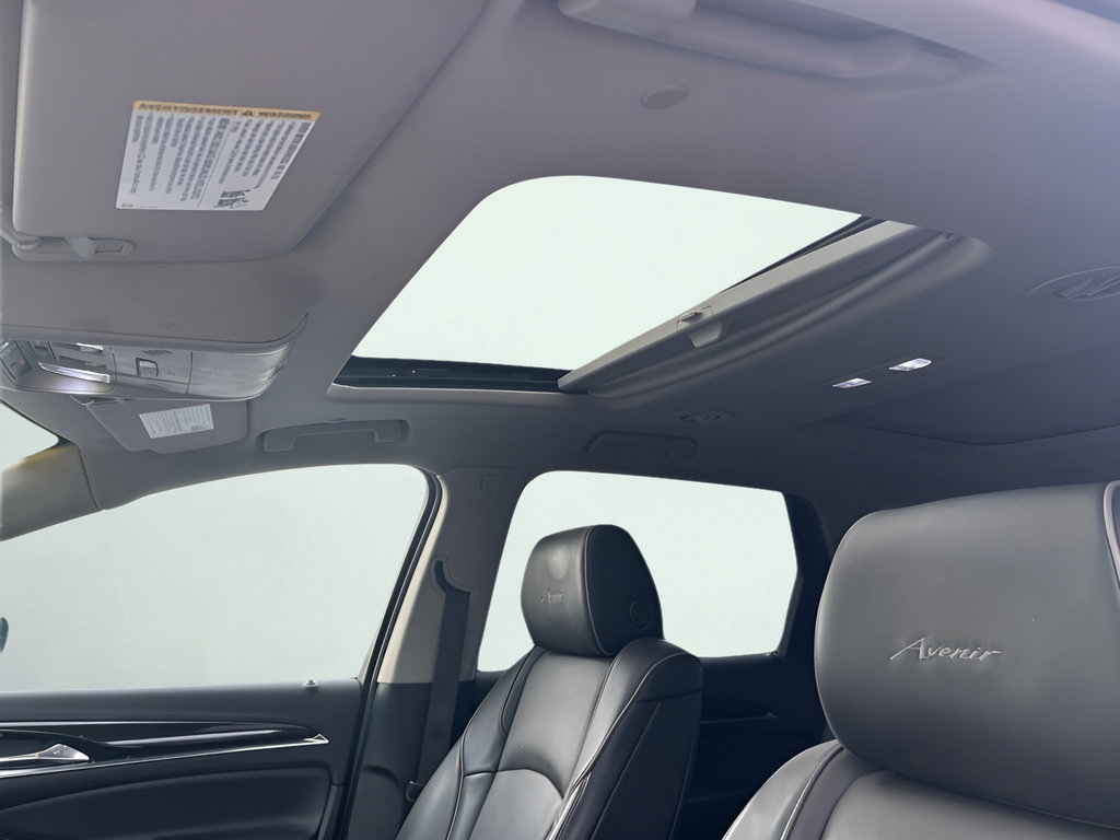 Used 2019 Buick Enclave Avenir w/ Avenir Technology Package AWD/4WD image 19