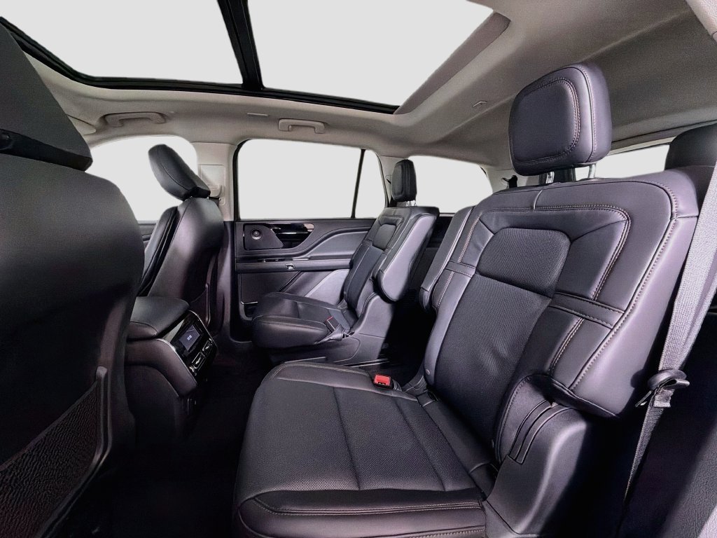 New 2026 Lincoln Aviator Reserve RWD image 26