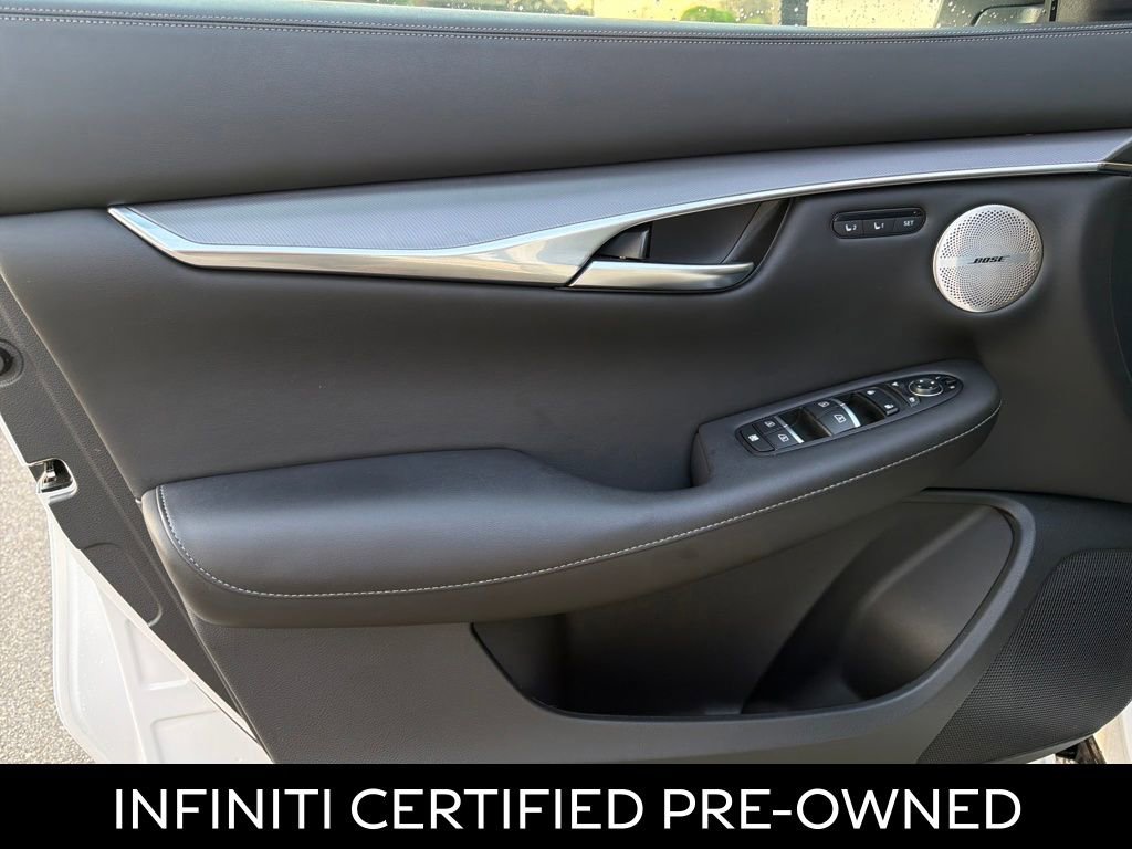 Certified 2024 INFINITI QX50 Luxe w/ Accent Package image 28