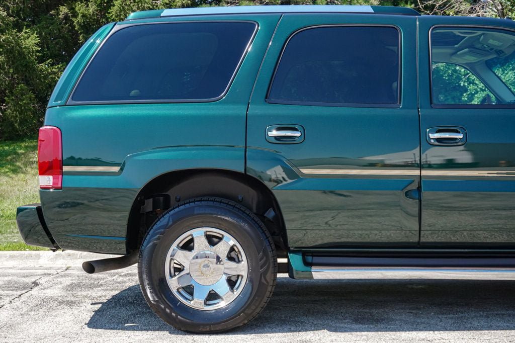 Used 2003 Cadillac Escalade AWD image 40