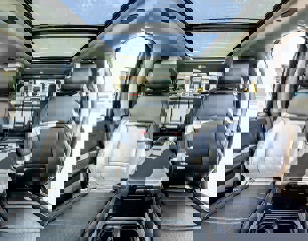 New 2026 Ford F350 Lariat w/ Black Appearance Package image 46