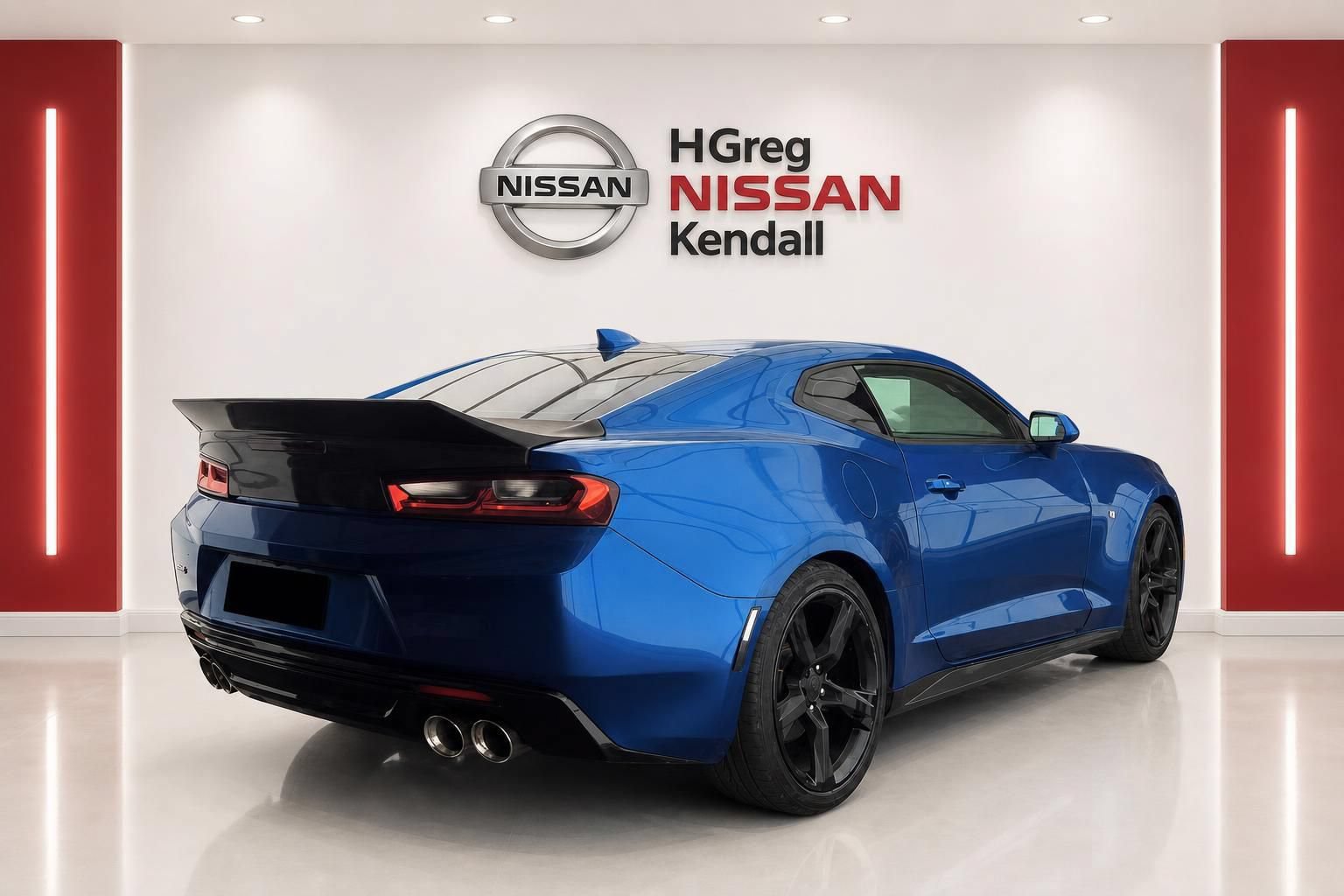 Used 2017 Chevrolet Camaro LT w/ RS Package RWD image 4