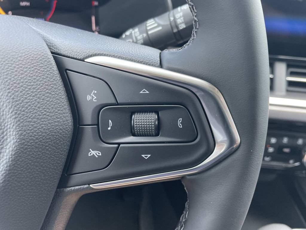 New 2026 Chevrolet Trax ACTIV w/ Driver Confidence Package FWD image 22