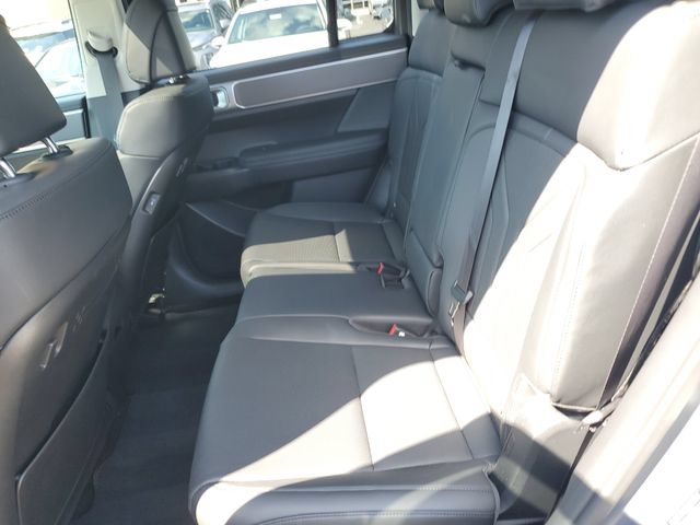 Certified 2025 Hyundai Santa Fe XRT AWD/4WD image 12
