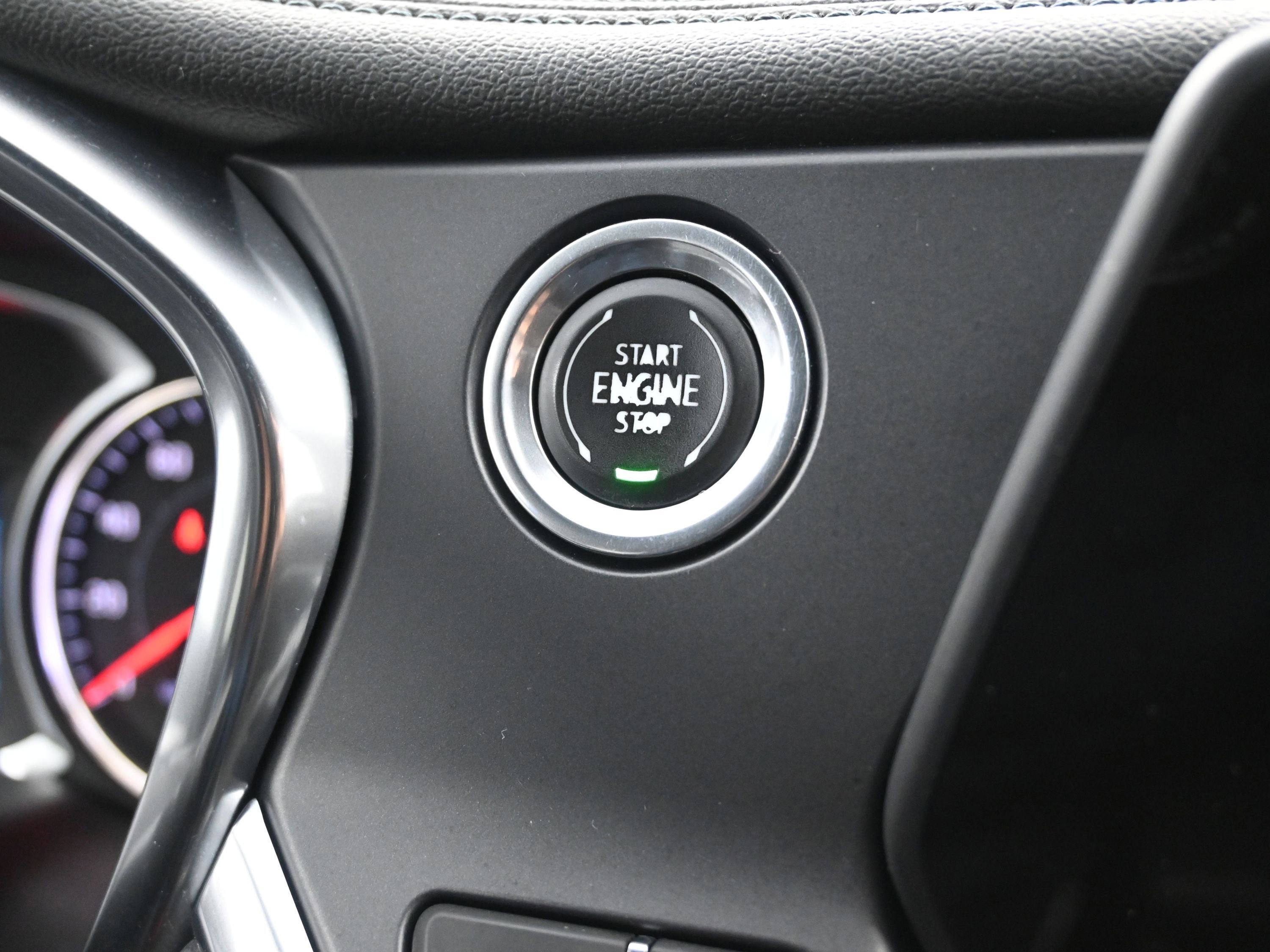 Certified 2020 Chevrolet Blazer LT image 17