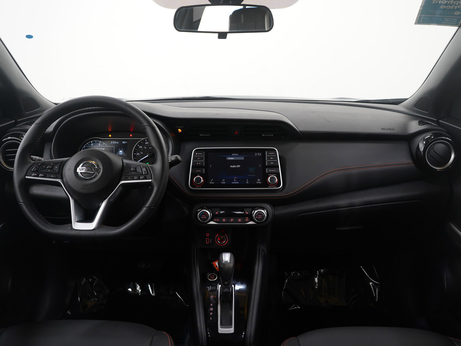 Used 2020 Nissan Kicks SR w/ SR Premium Package image 13